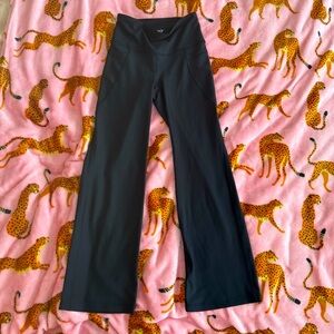 Old Mavy Active Powersoft Black Yoga Pants Flared Crop Leggings size xs
